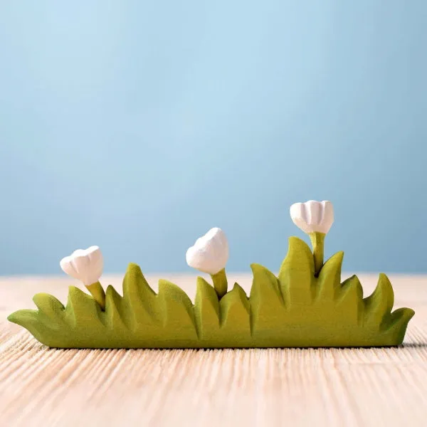 Bumbu Toys | Large Grass with White Flowers
