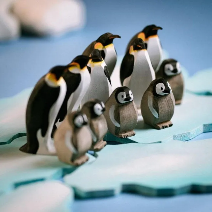 Bumbu Toys | Penguin Male