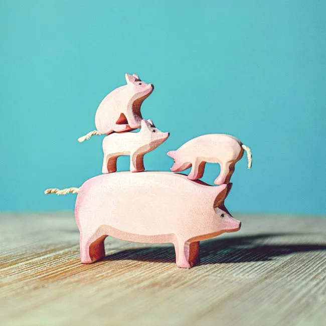 Bumbu Toys | Piglet Sitting