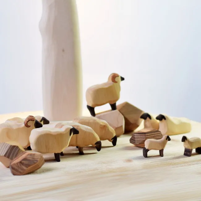 Bumbu Toys | Sheep Eating