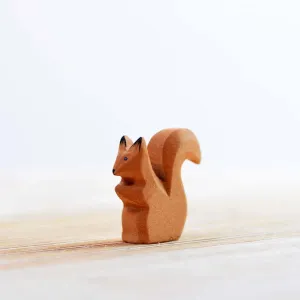 Bumbu Toys | Squirrel Sitting