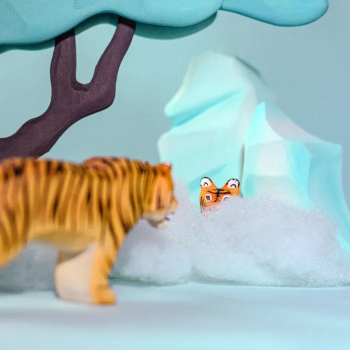 Bumbu Toys | Tiger Cub Sitting