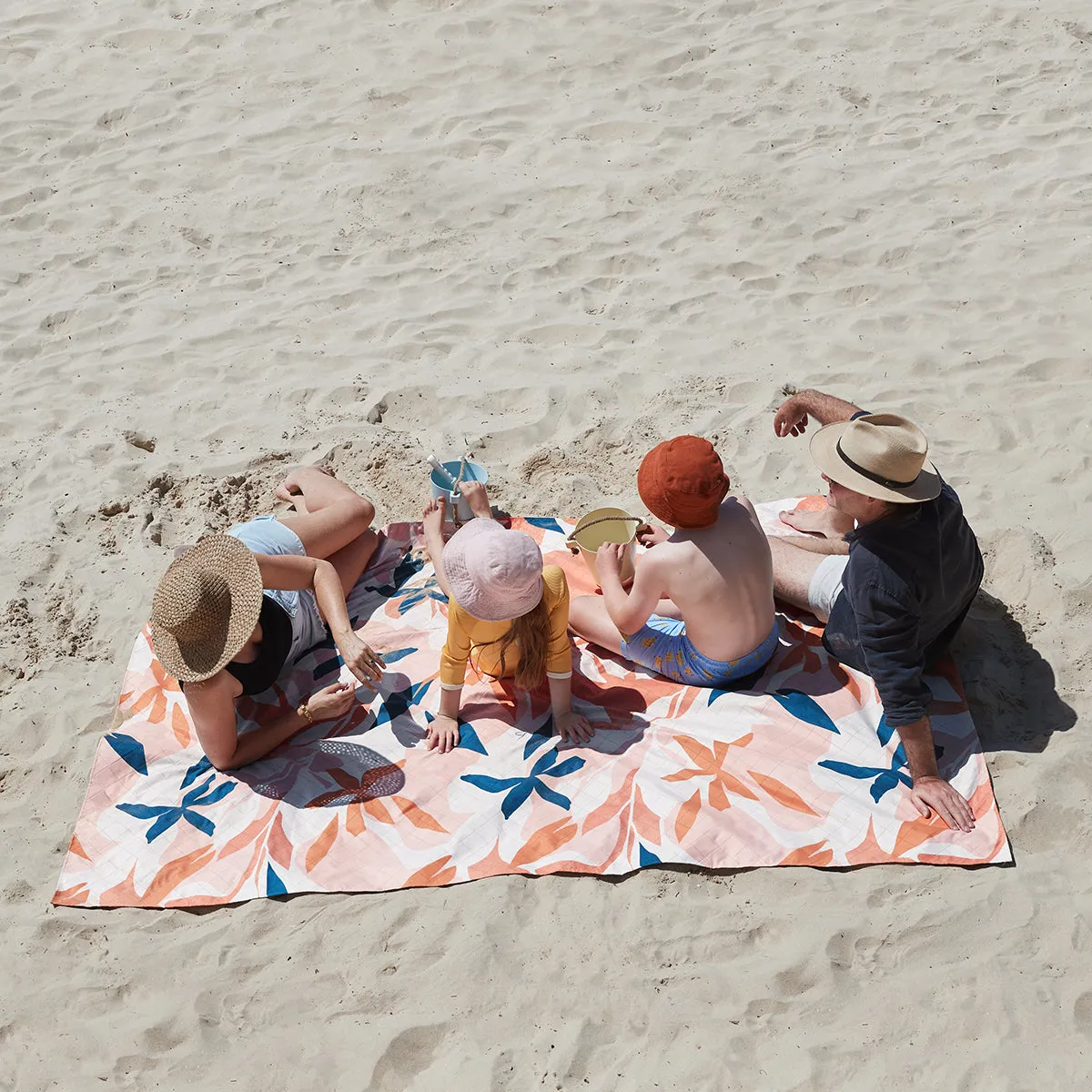 Dock & Bay | Beach Blanket | Terracotta Tropics XL