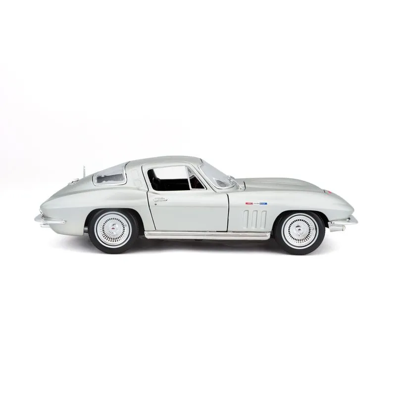MAISTO SPECIAL EDITION DIE-CAST 1:18 1965 CHEVROLET CORVETTE SILVER