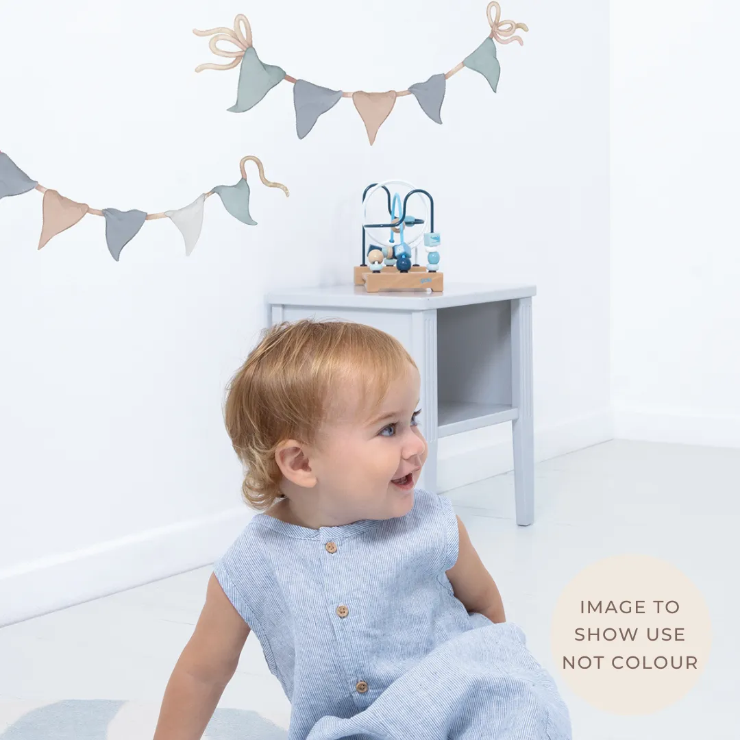Selene | Wall Decals - Garland Pink in TUBE