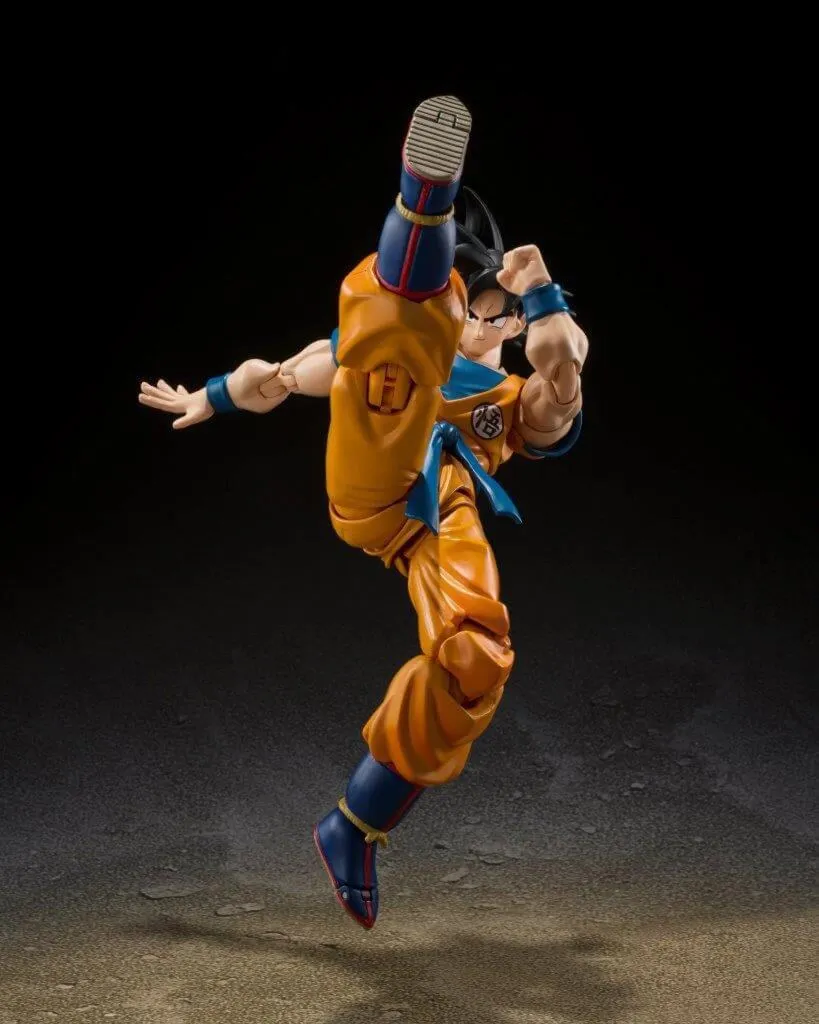 S.H.FIGUARTS Son Goku Super Hero Reissue Action Figure