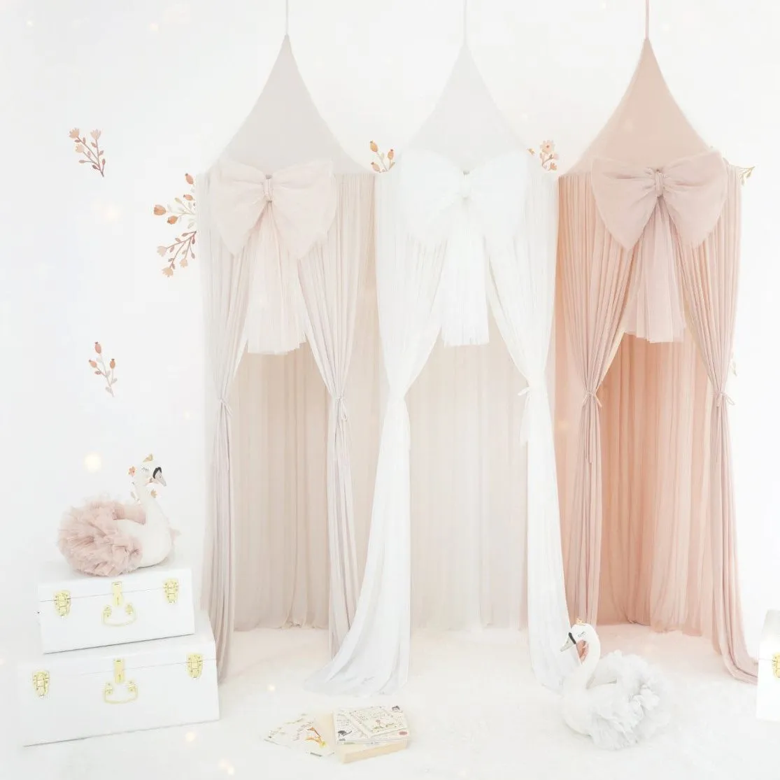 Spinkie Big Bow in CREAM